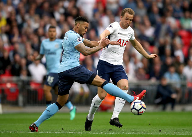 展而出现 展而出现